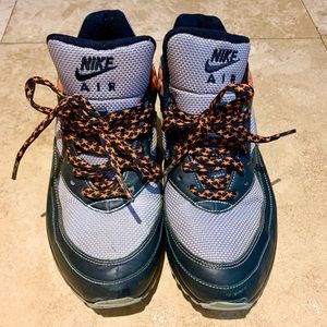 Nike Men’s Sneakers Size 9 Black Gray Orange